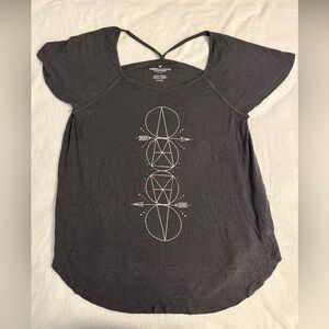American Eagle Outfitters Charcoal Gray Geometric Tee Size M